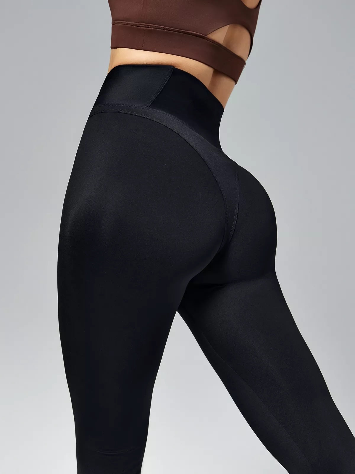 Total Black Sculpting Leggings with Wide Compression Waistband