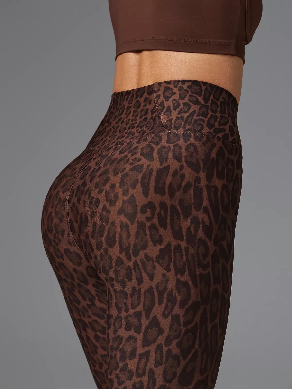 Premium Performance Tights in Signature Leopard Pattern