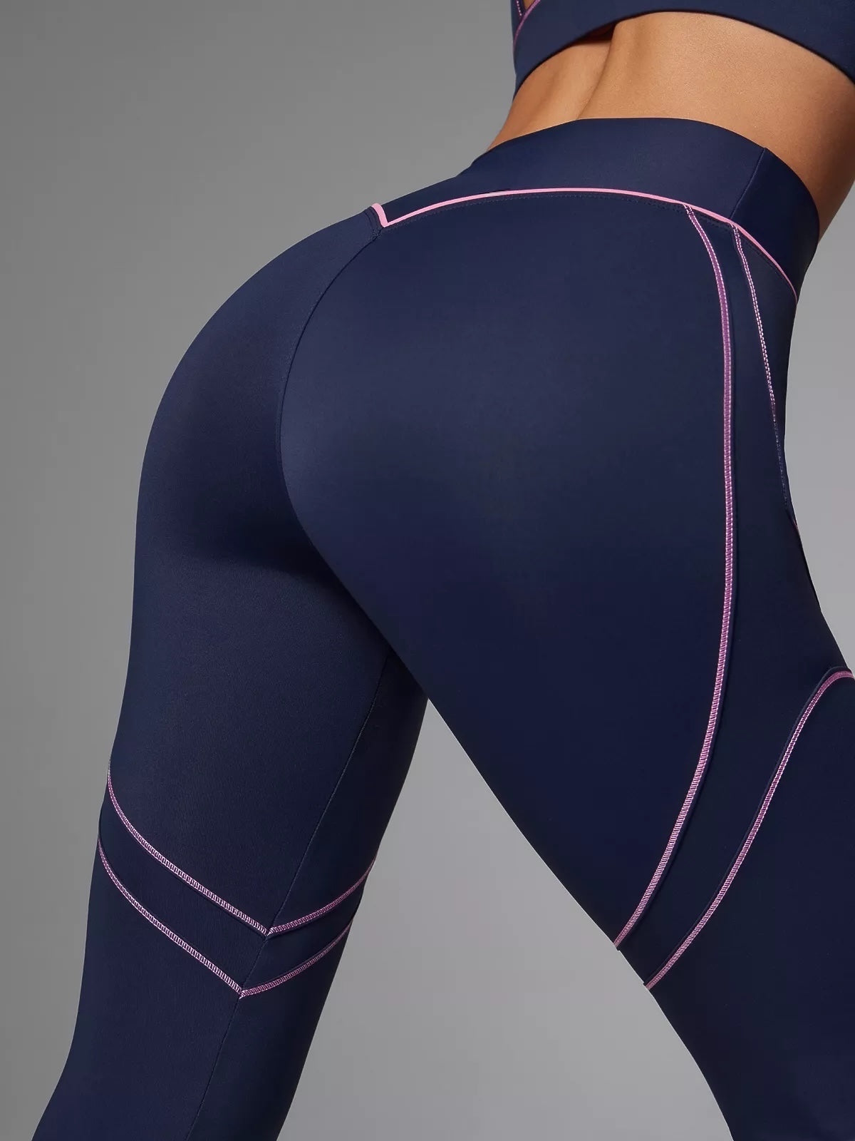 High-Rise Sculpting Leggings with Contrast Piping |